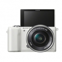 索尼（SONY）ILCE-5000L/A5000 微单数码相机/单电相机 16-50mm